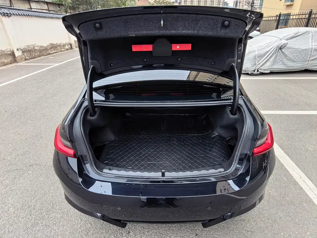 BMW i3 — миниатюра 15