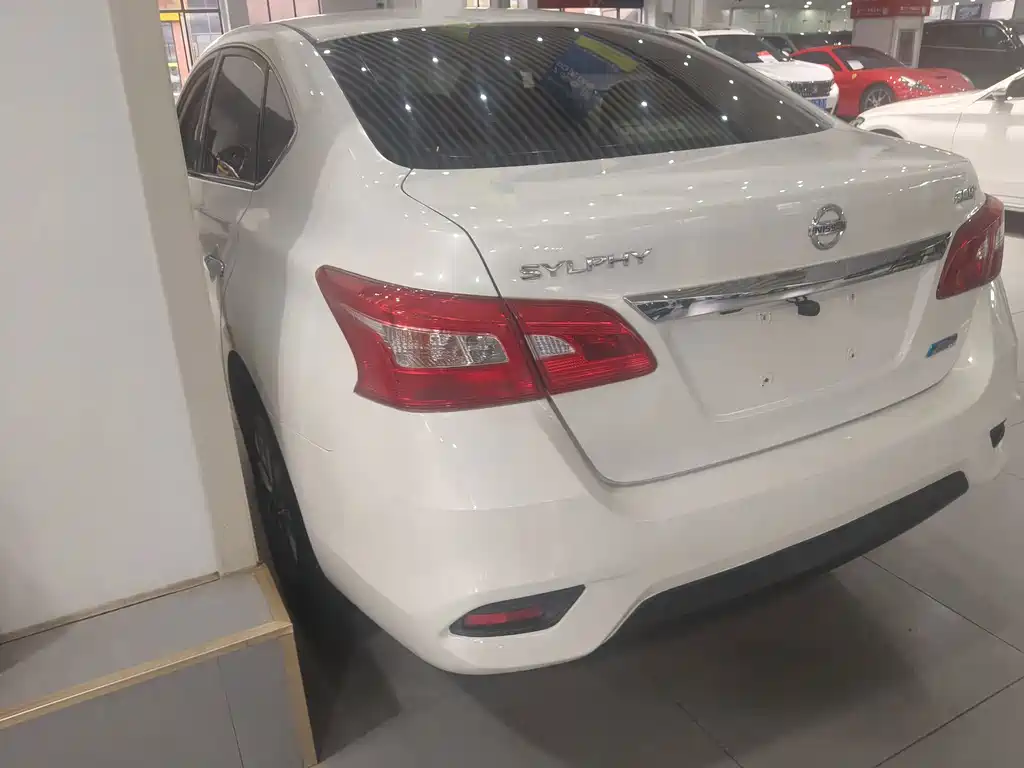 Nissan Sylphy — миниатюра 11