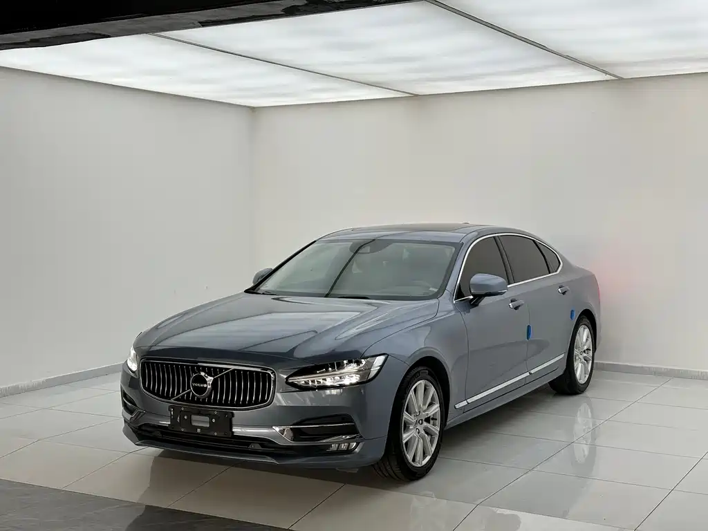 Volvo S90 2019