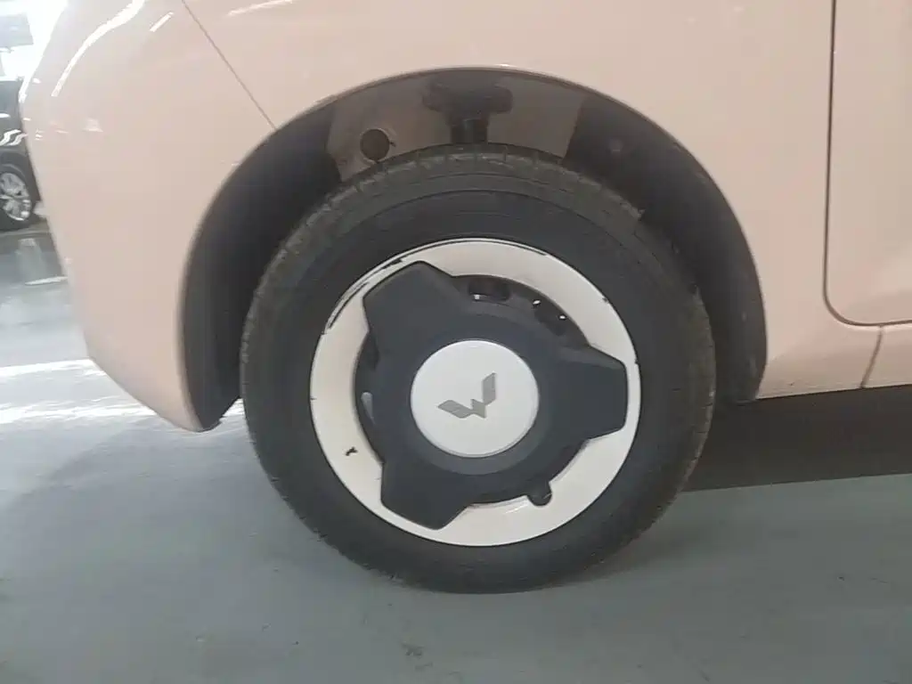 Wuling MINIEV — миниатюра 23