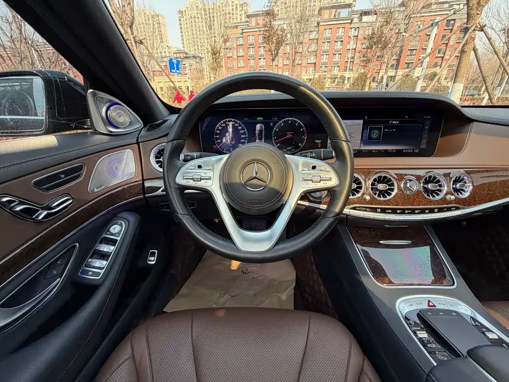 MERCEDES-BENZ S CLASS