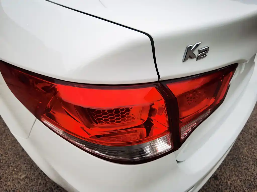 Kia K2 — миниатюра 8