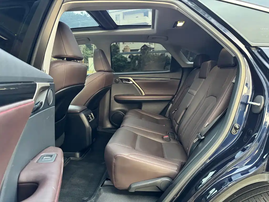 Lexus RX — миниатюра 10