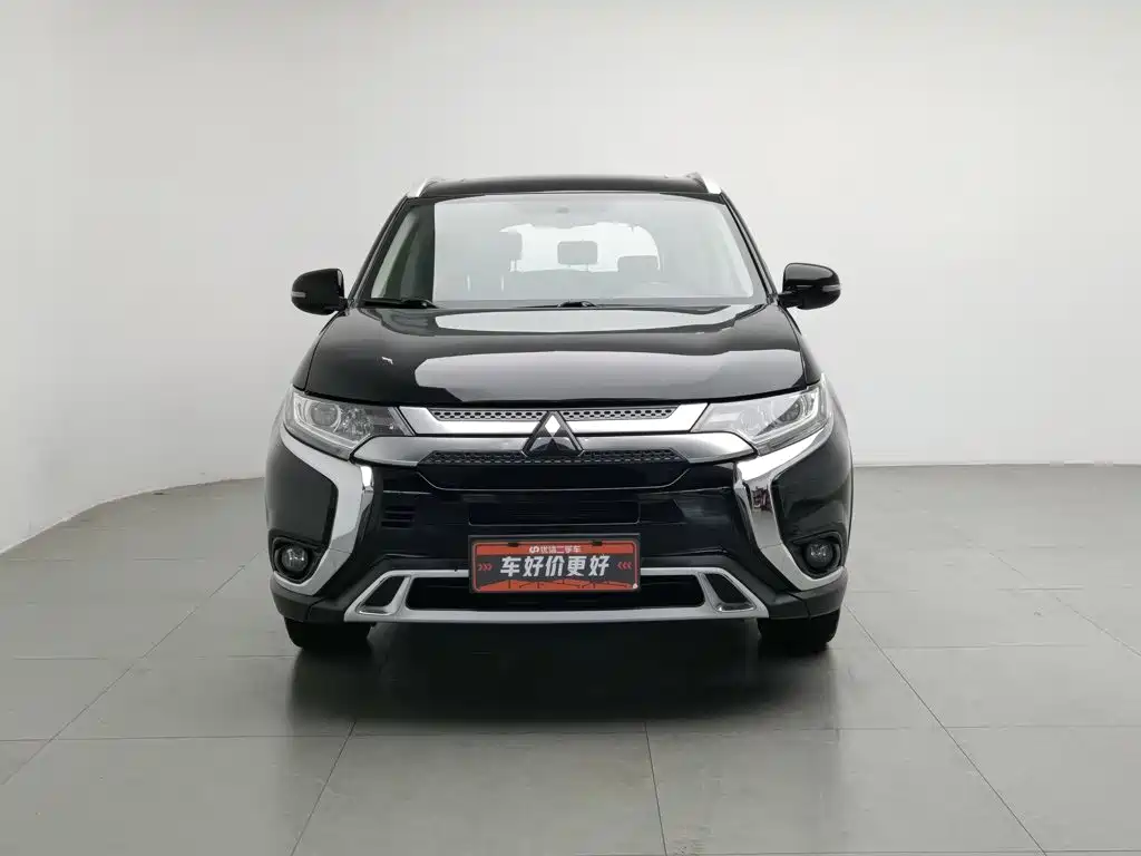 Mitsubishi Outlander — миниатюра 3