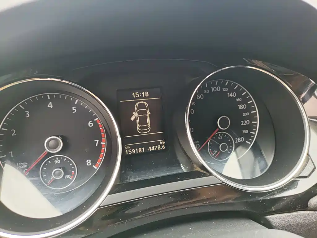 Volkswagen Sagitar — миниатюра 11