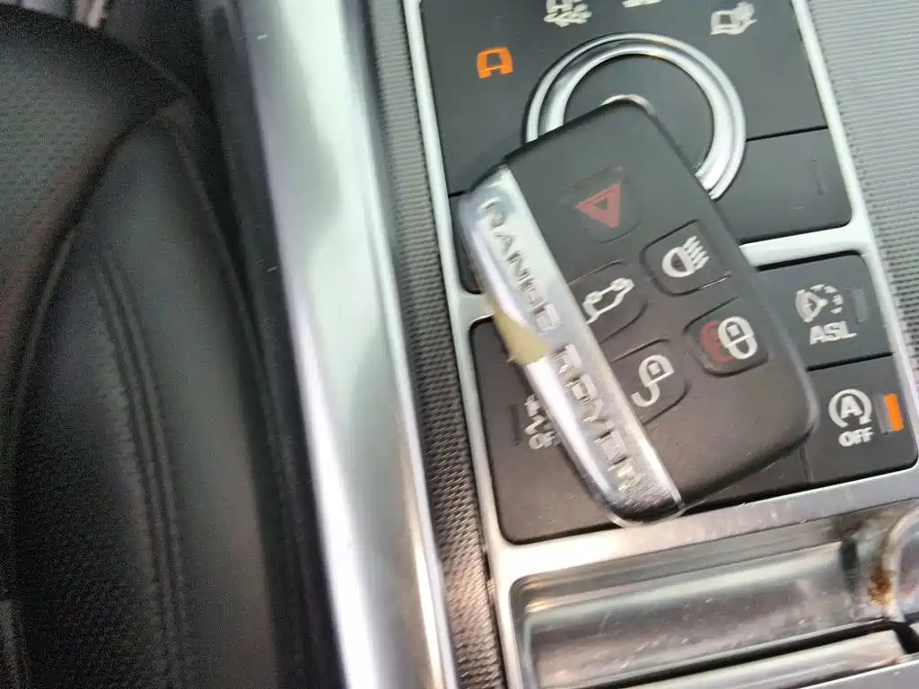 Land Rover Sport — миниатюра 9