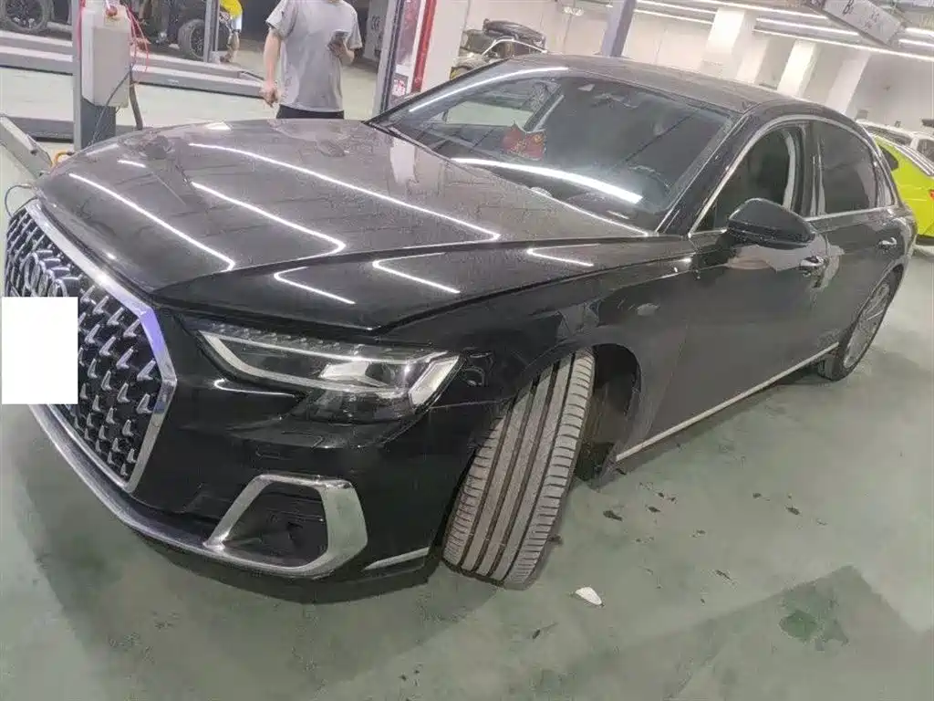 Audi A8 2023