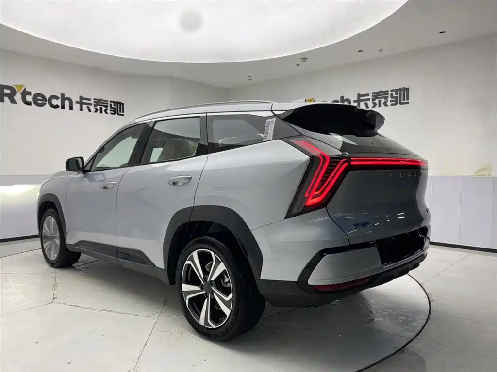 Geely Boyue L L 2025 1.5TD DCT