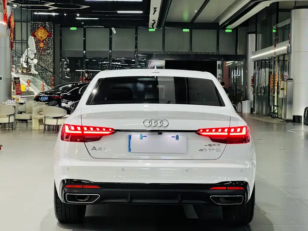 Audi A4L — миниатюра 8