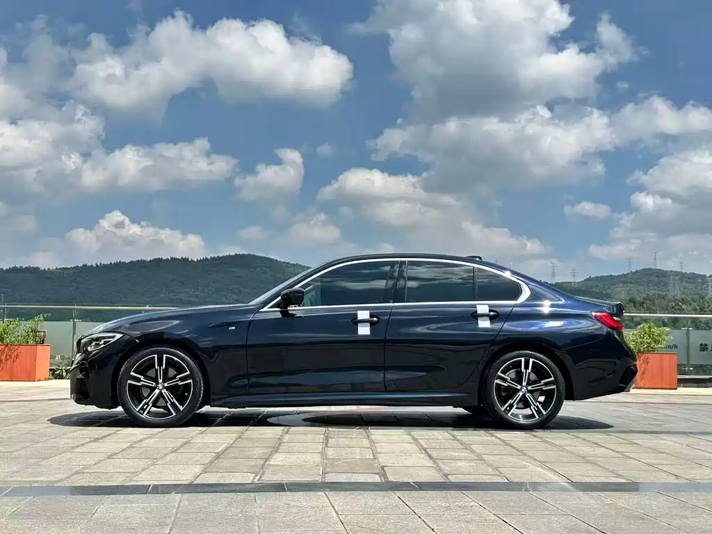 BMW 3 Series — миниатюра 10
