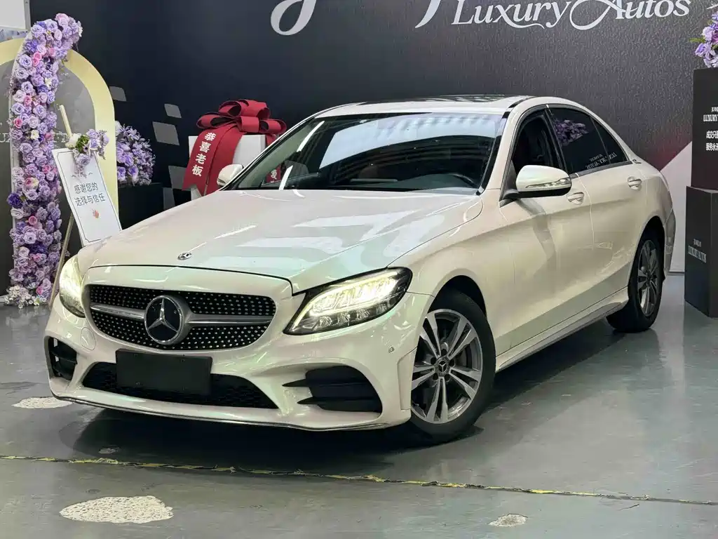 Mercedes-Benz C-Class 2019
