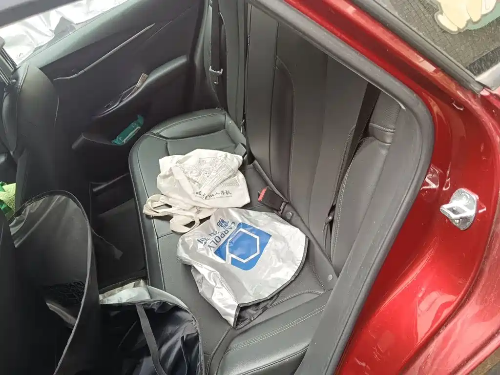 Buick Excelle — миниатюра 18