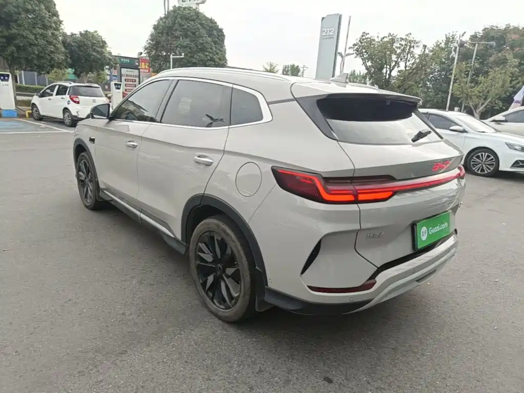 BYD PLUS New Energy — миниатюра 5
