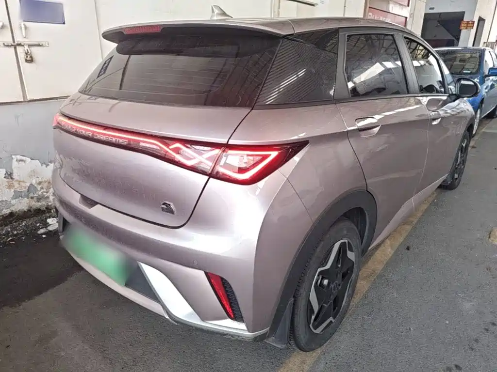 BYD Dolphin — миниатюра 7