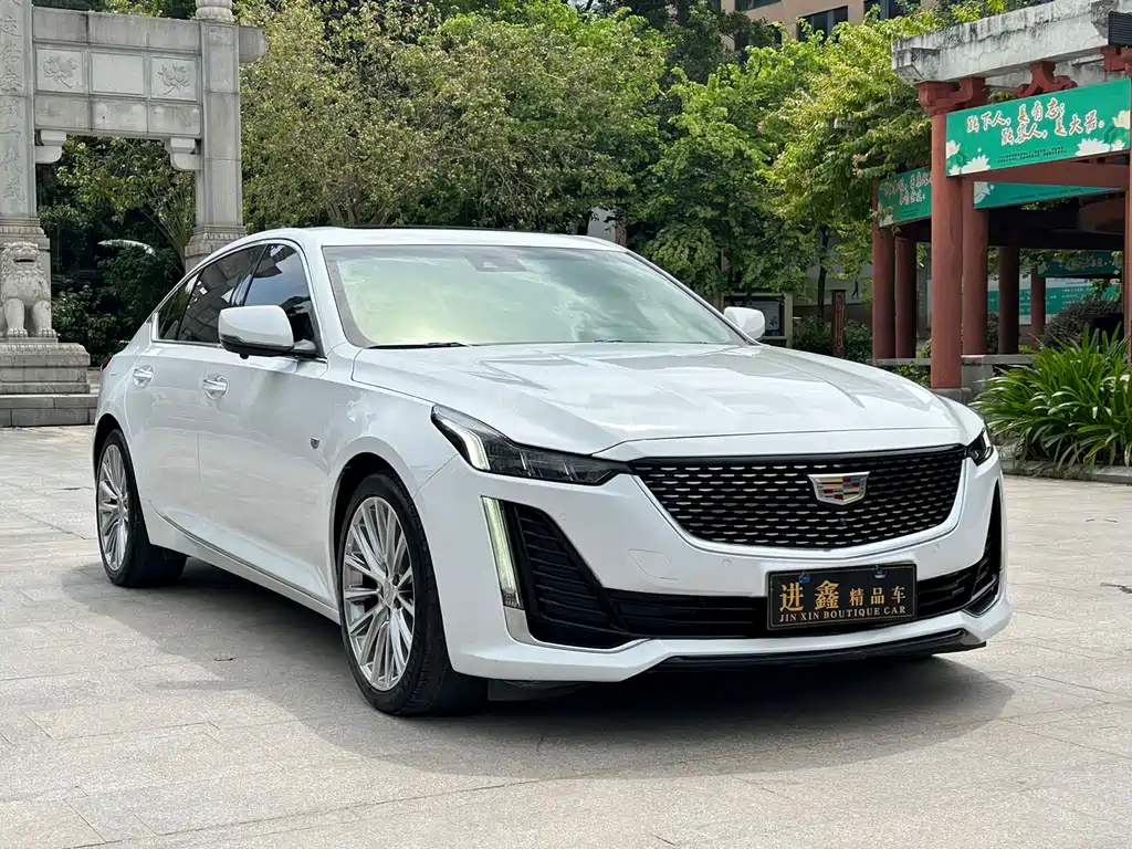 CADILLAC  CT5