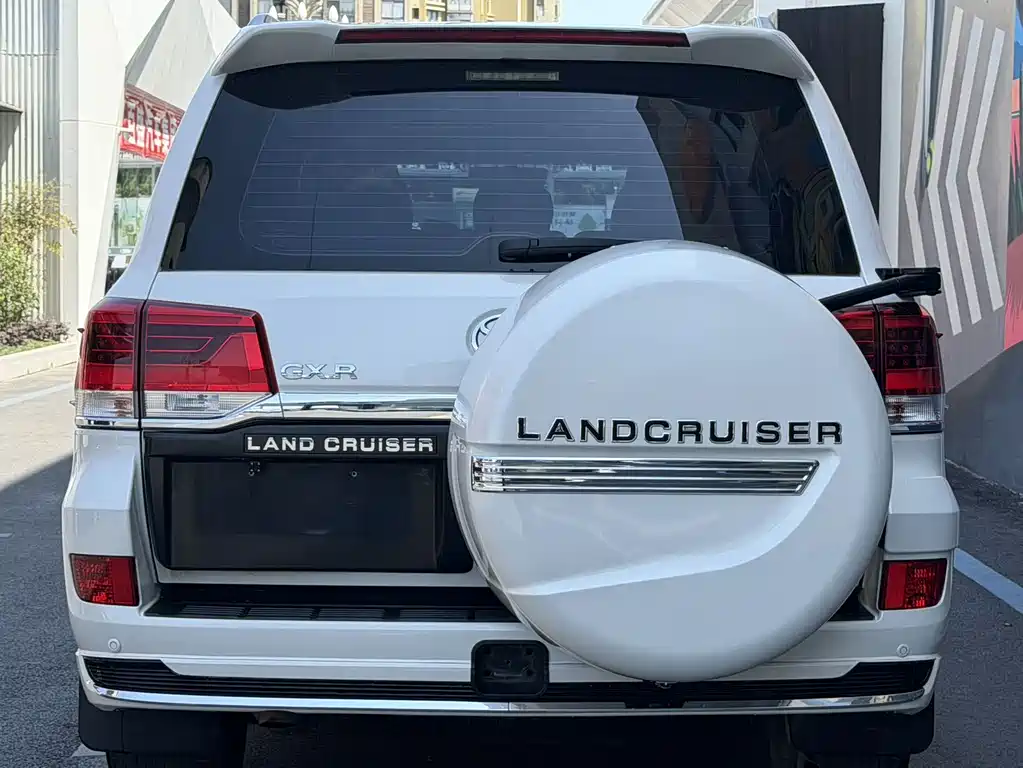 Toyota Land Cruiser 2018 4.0L GX-R