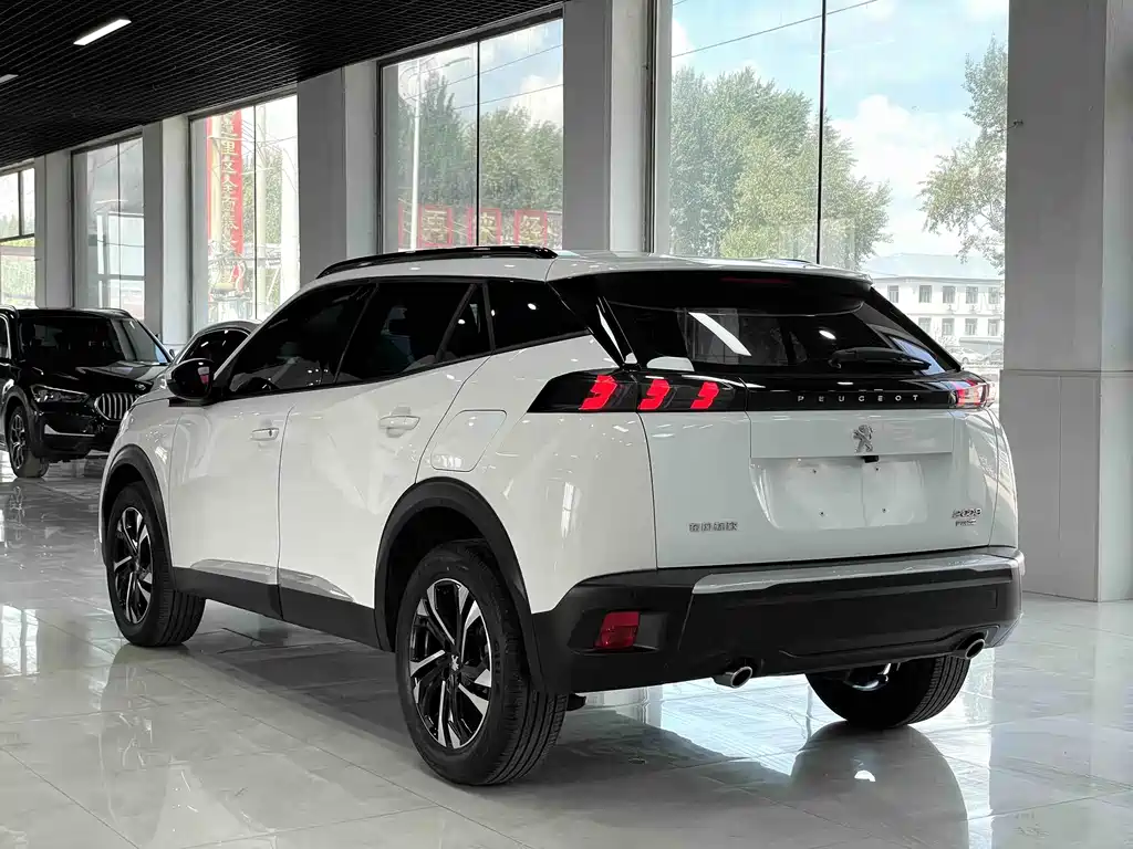 Peugeot 2008 2022 230THP THE ONE
