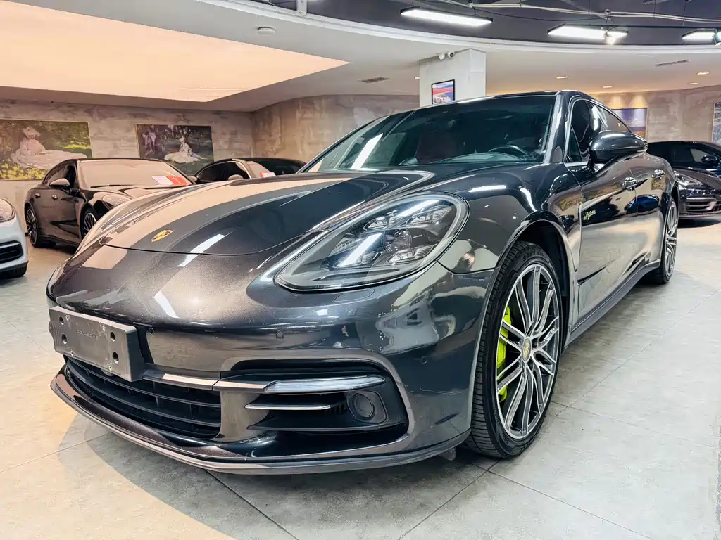 Porsche Panamera Hybrid