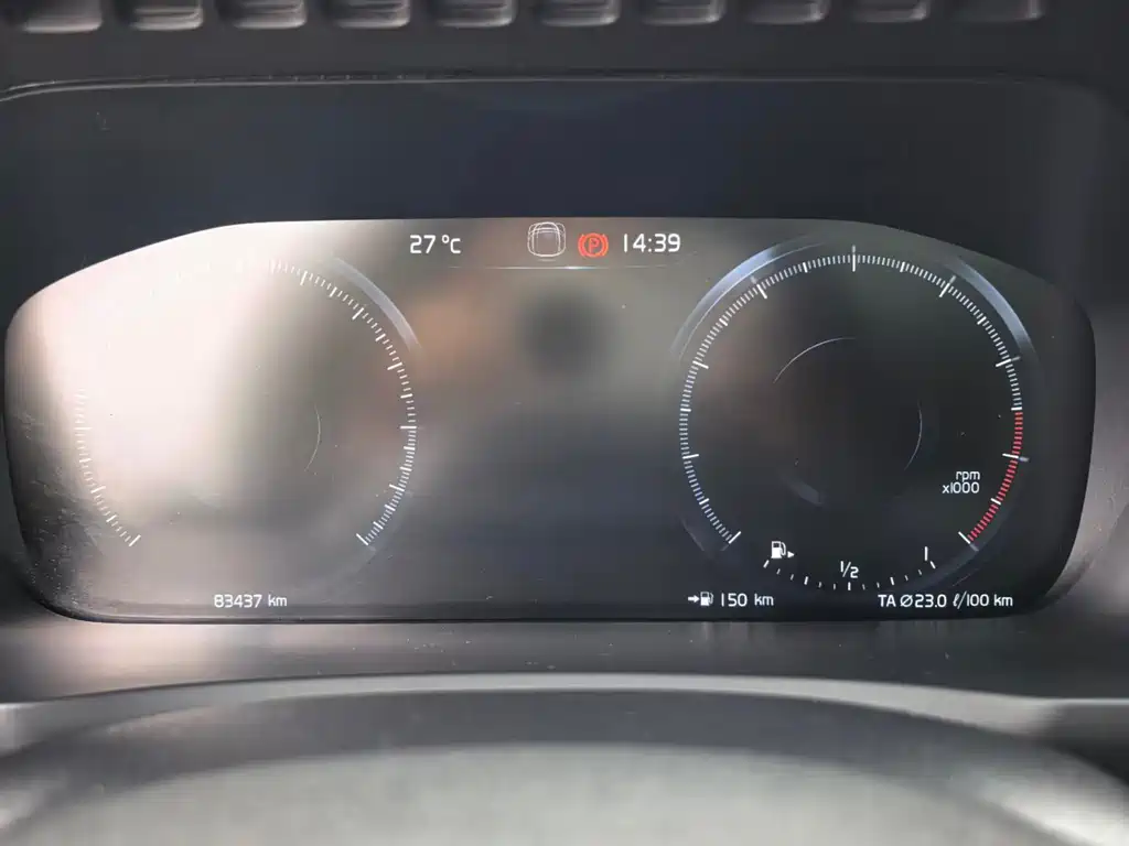 Volvo XC90 — миниатюра 19