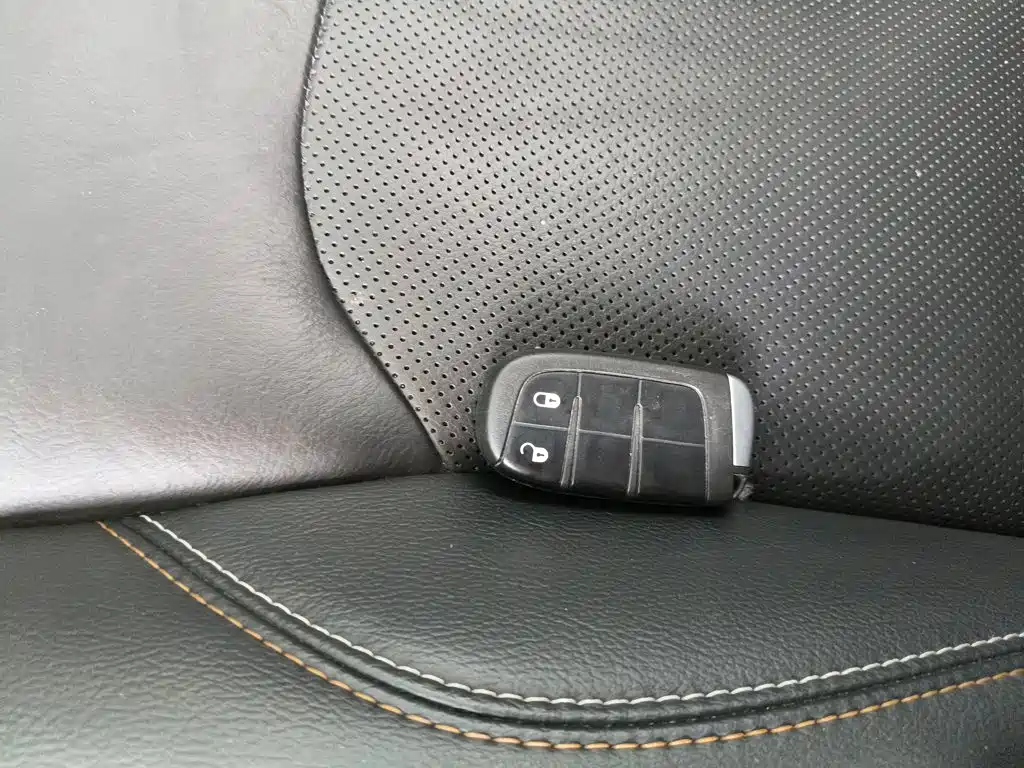 Jeep Compass — миниатюра 17