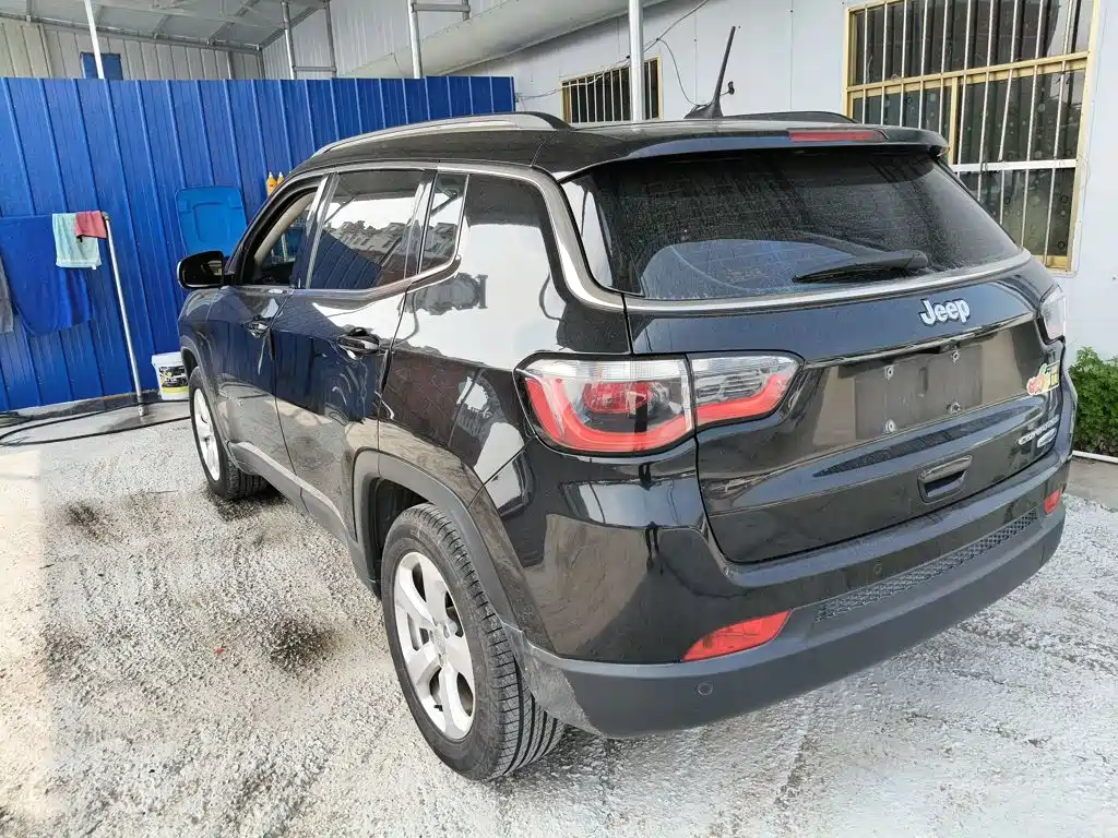 Jeep Compass — миниатюра 23