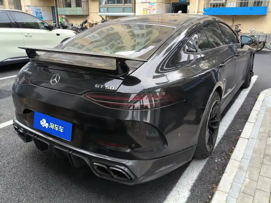 Mercedes-Benz AMG GT