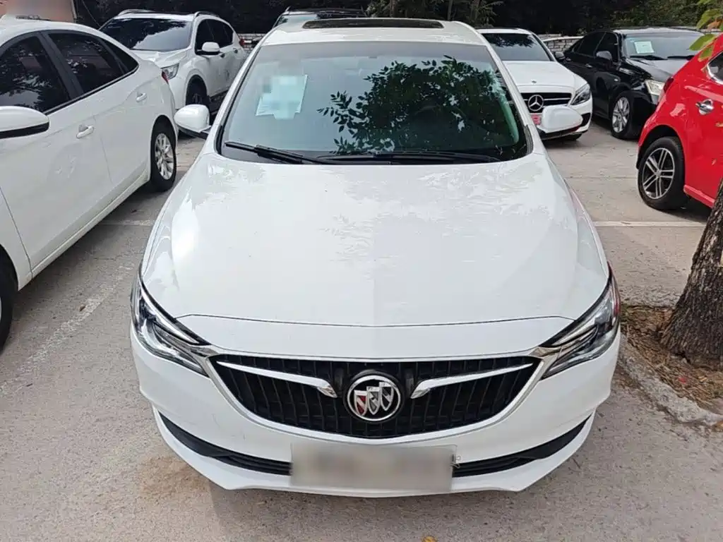 Buick Excelle — миниатюра 3