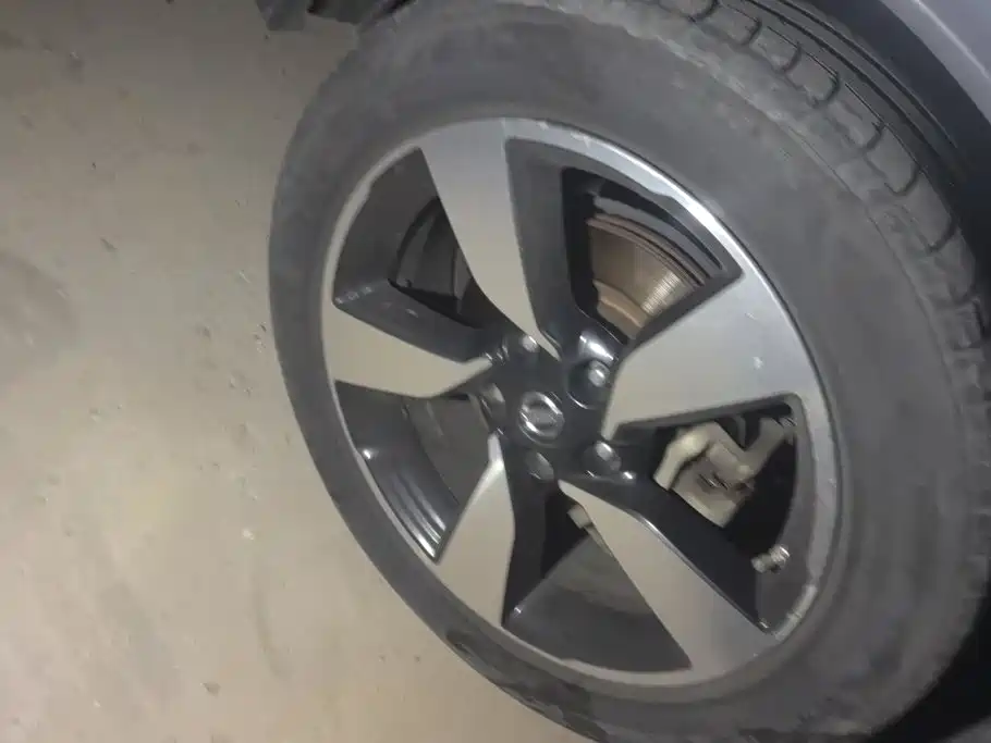 Nissan Qashqai — миниатюра 6