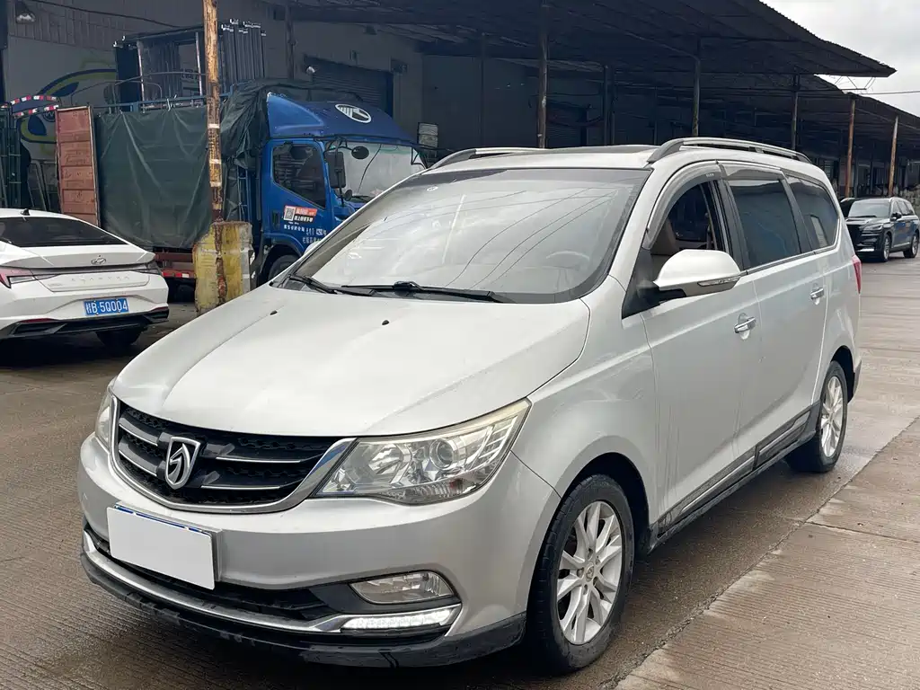 BAOJUN 730