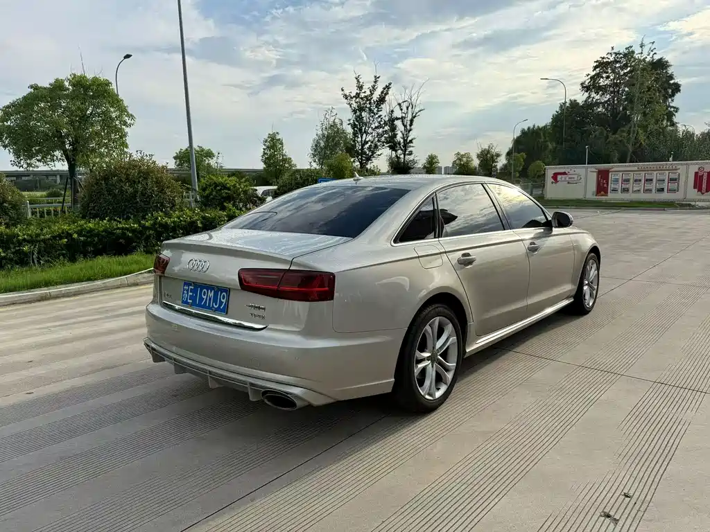Audi A6L — миниатюра 8