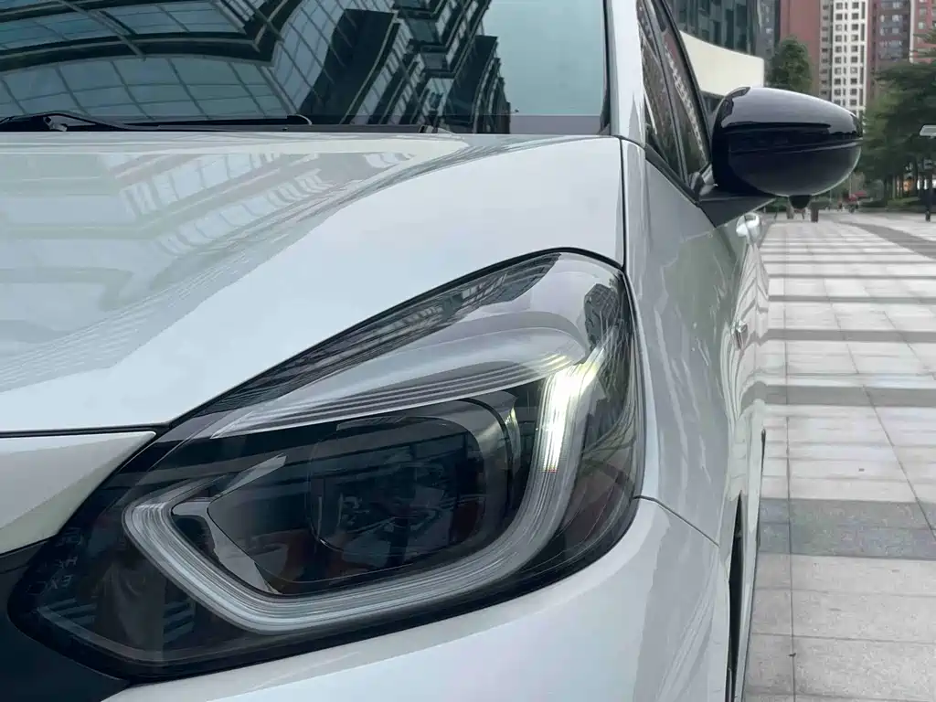 Honda Fit — миниатюра 10