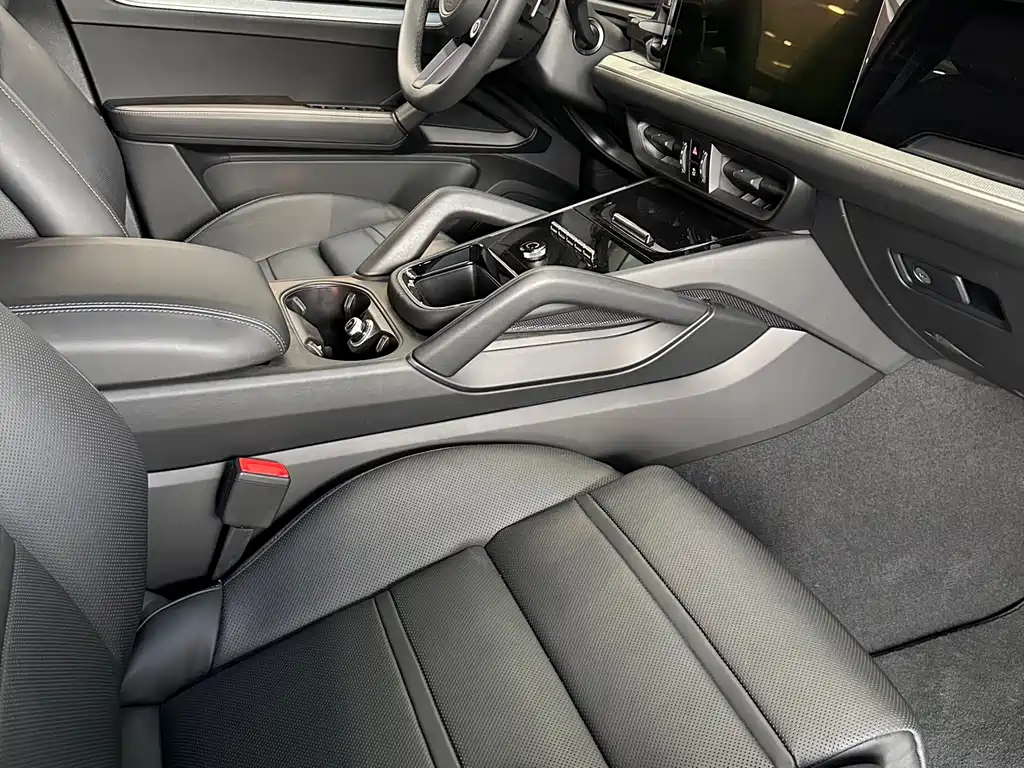 Porsche Cayenne 2025 Cayenne 3.0T