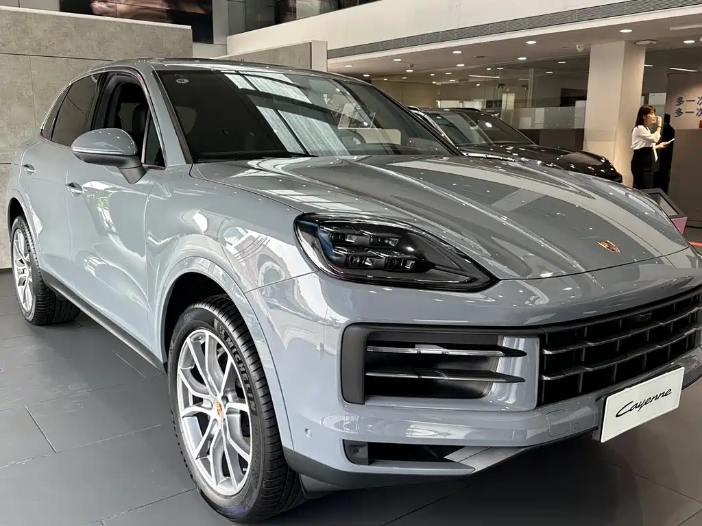 Porsche Cayenne 0