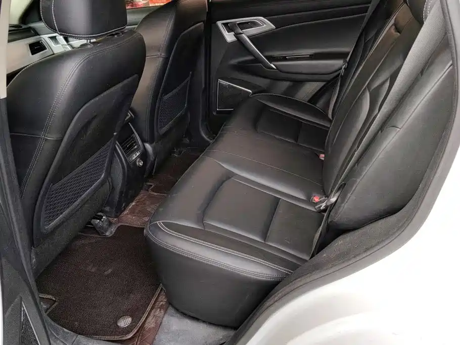 Geely Boyue — миниатюра 11