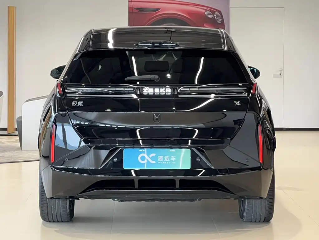 Zeekr X 2025 мест