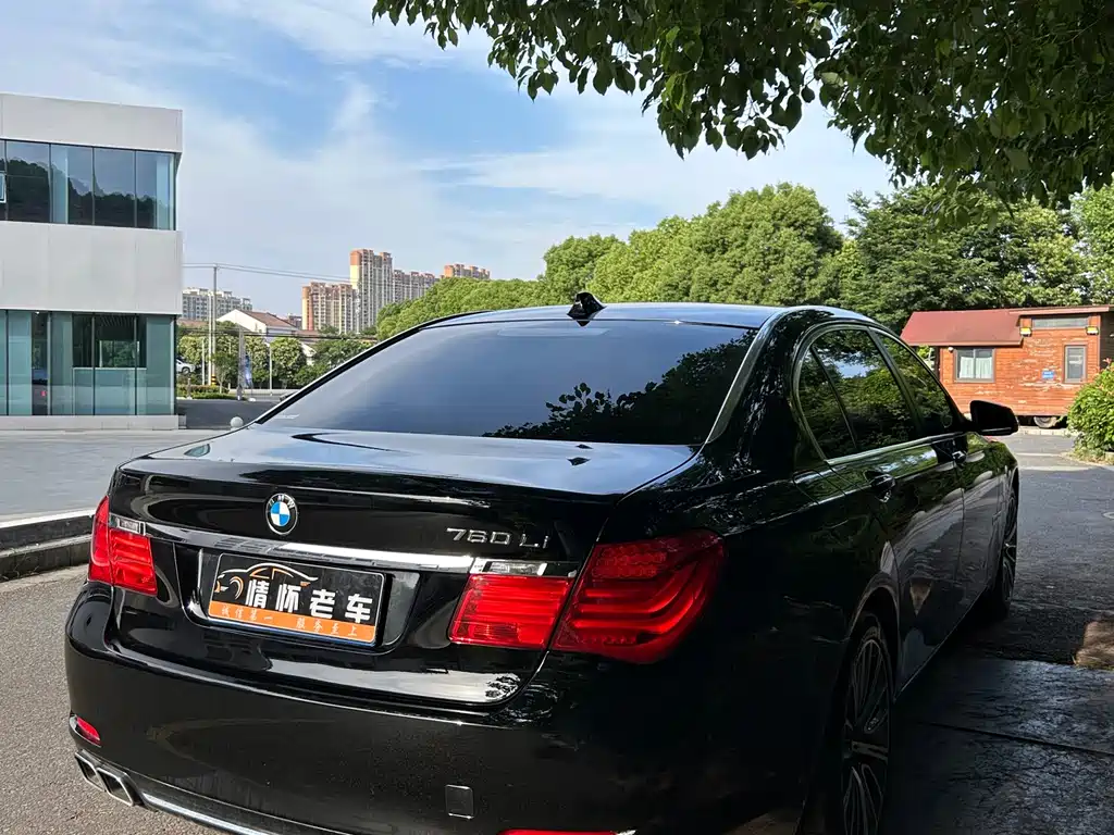 BMW 7 Series 7 2010 760Li