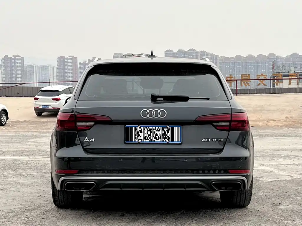 Audi A4 (Import) — миниатюра 5