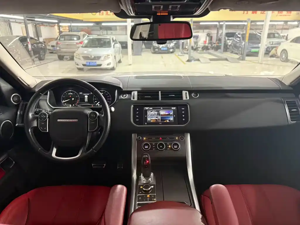 Land Rover Sport — миниатюра 5