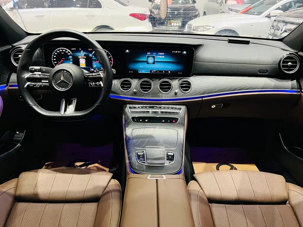 MERCEDES-BENZ E CLASS