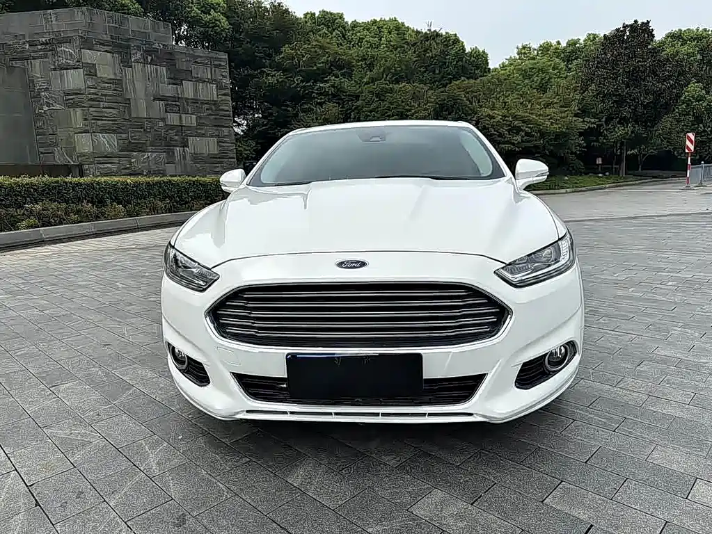 Ford Mondeo — миниатюра 2