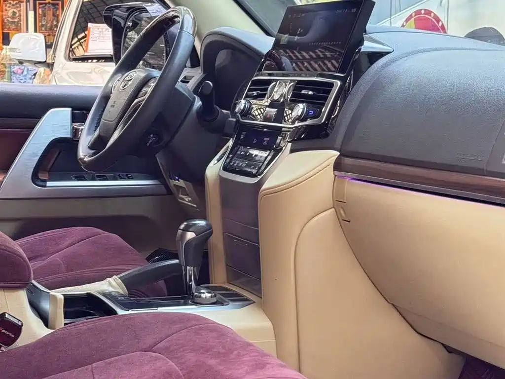 Toyota Land Cruiser 2015 4.0L V6