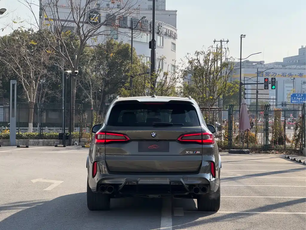 BMW X5 M