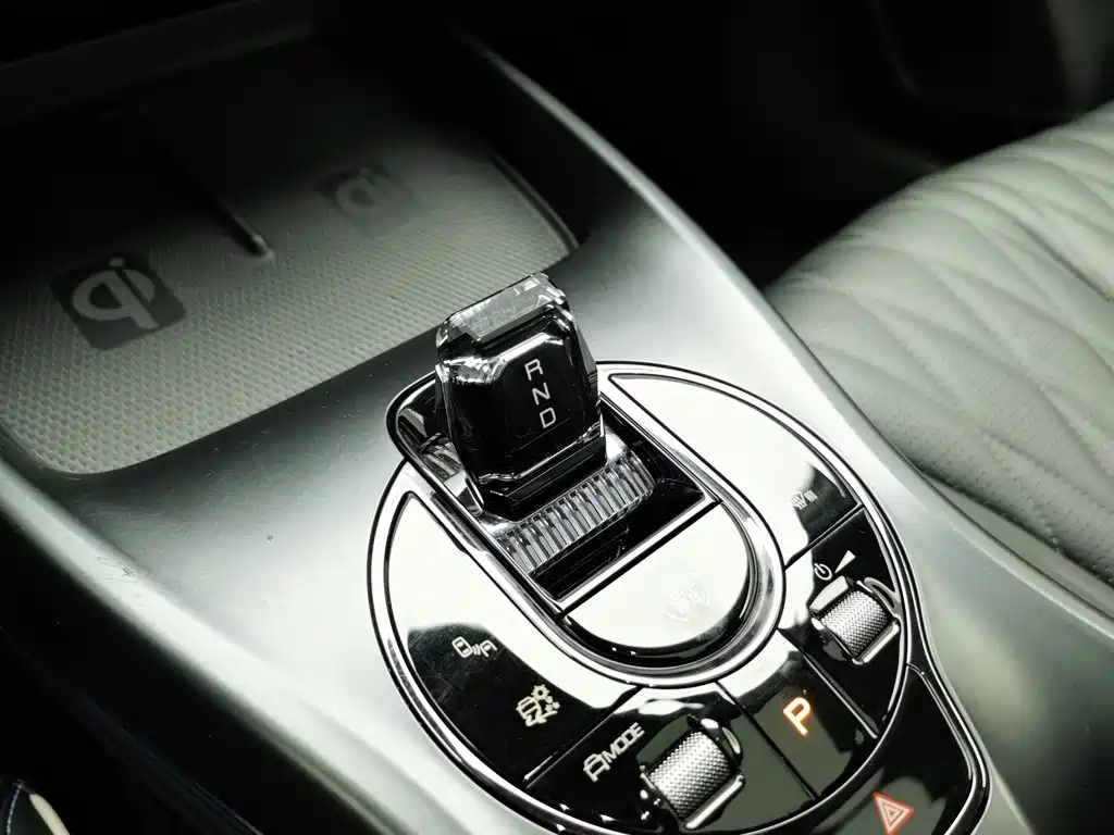 BYD Seal — миниатюра 13