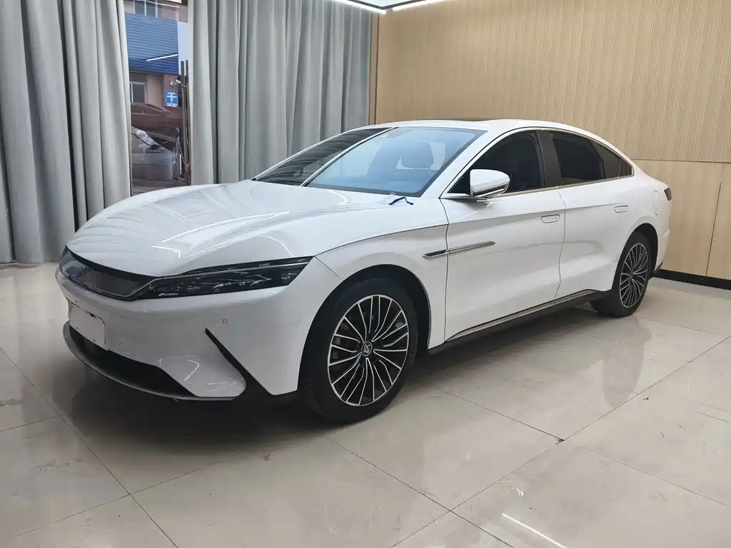 BYD Han — миниатюра 3