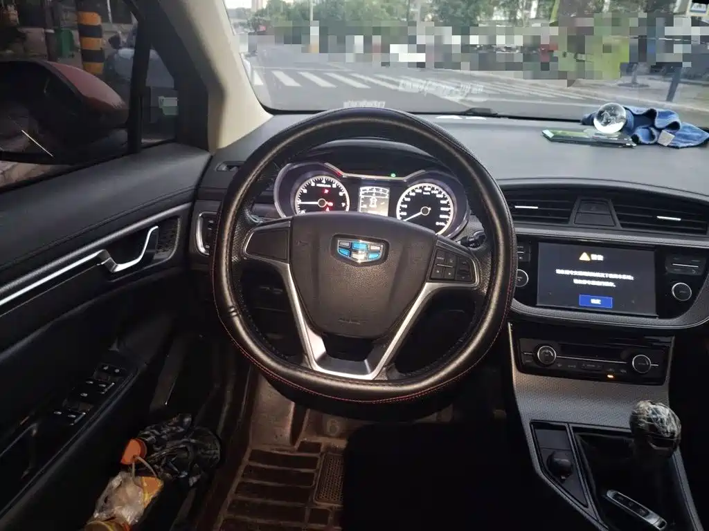 Geely Emgrand GS — миниатюра 3