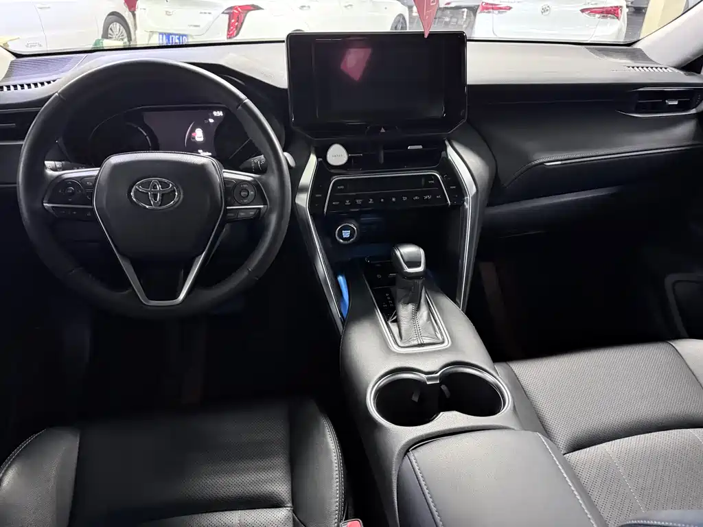 TOYOTA LING FANG HARRIER