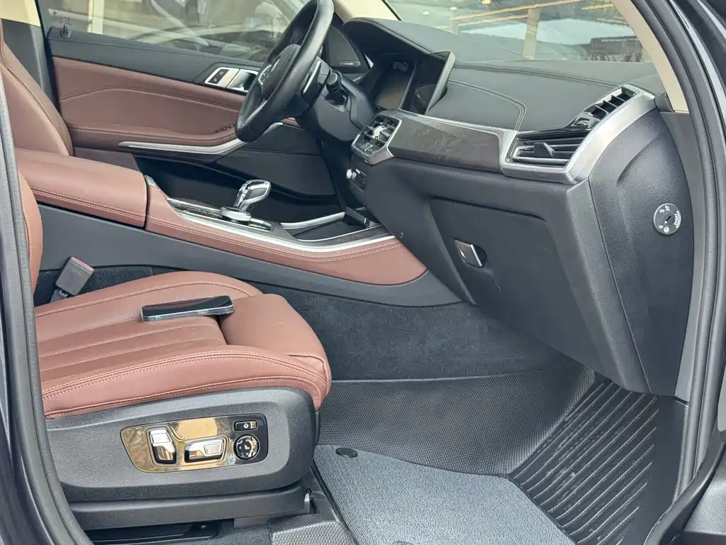 BMW X5 (Import) — миниатюра 15