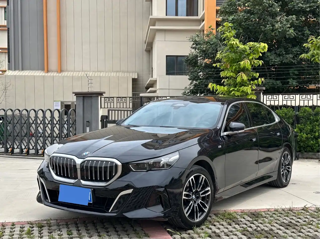 宝马5系 2024款 530Li 领先型 M运动套装 2024