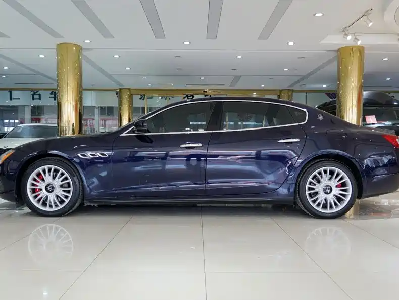 Maserati Quattroporte — миниатюра 14