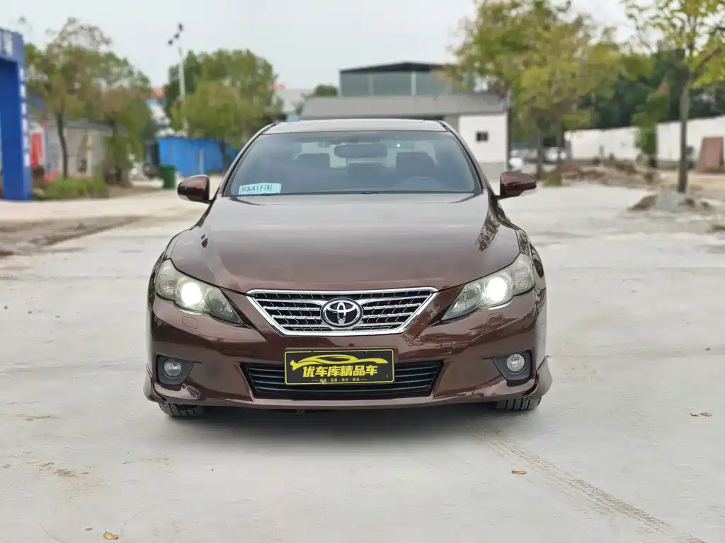 Toyota Reiz — миниатюра 2